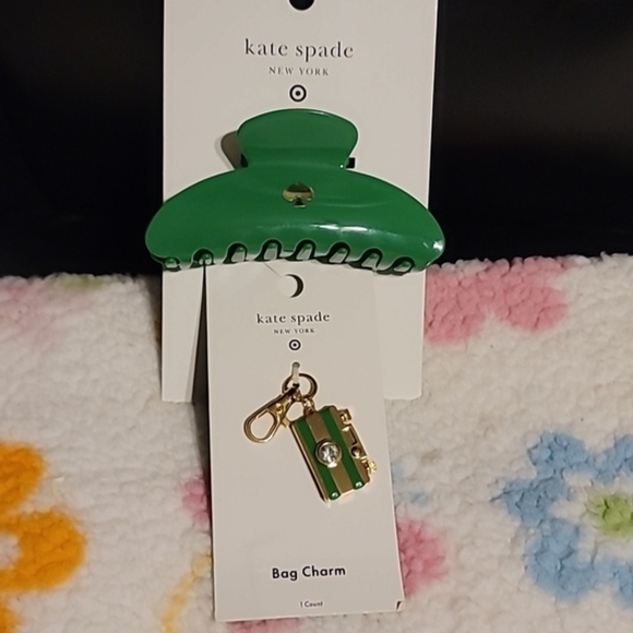 Kate Spade Vibrant Green Hair Clip and Bag Charm - Picture 2 of 4